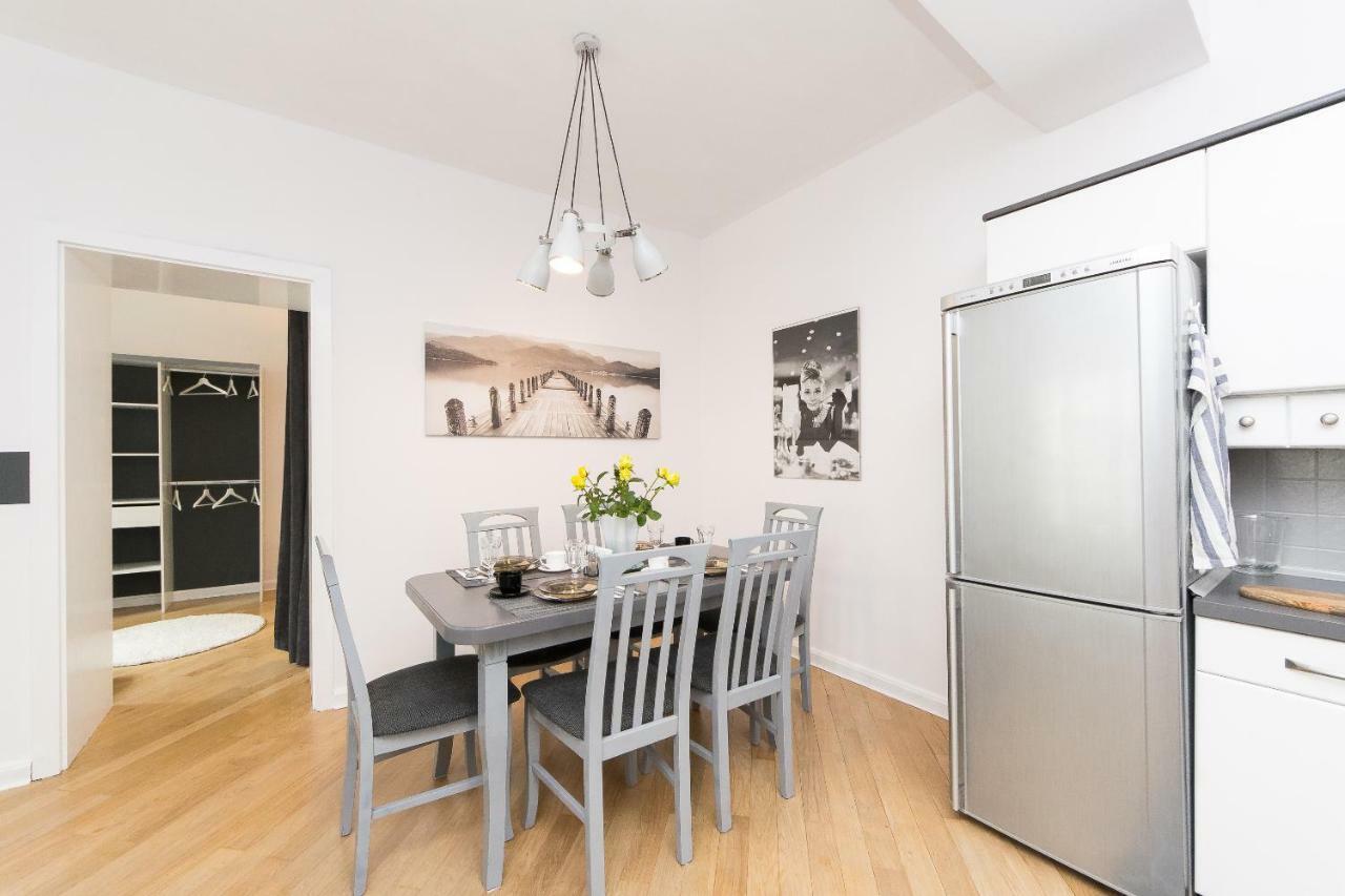 Spacious Apartment In Old Town P4You Pl Krakow Ngoại thất bức ảnh